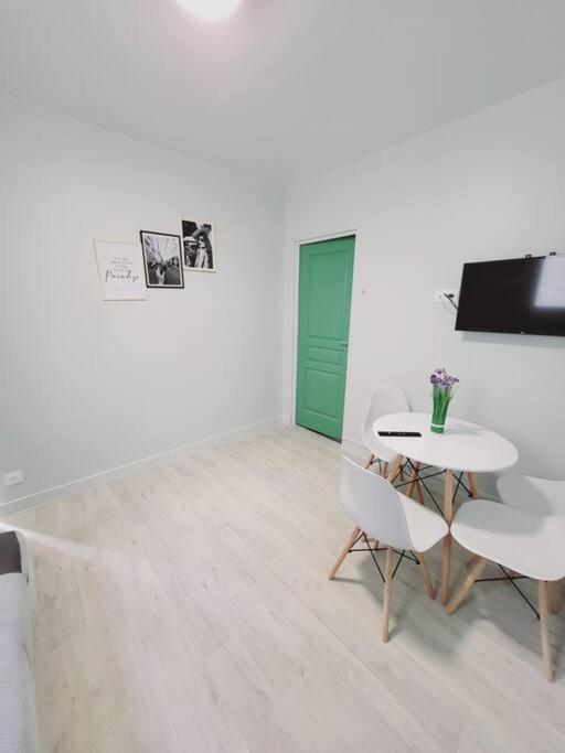 Appartement Proche St Denis "Appart 3" Пьерфит-сюр-Сен Экстерьер фото
